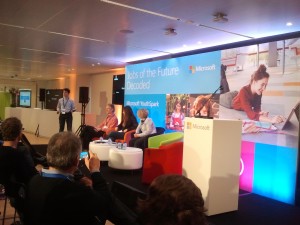 Next generation of tech innovators present their stories: Panus, Roxana and Beatrice